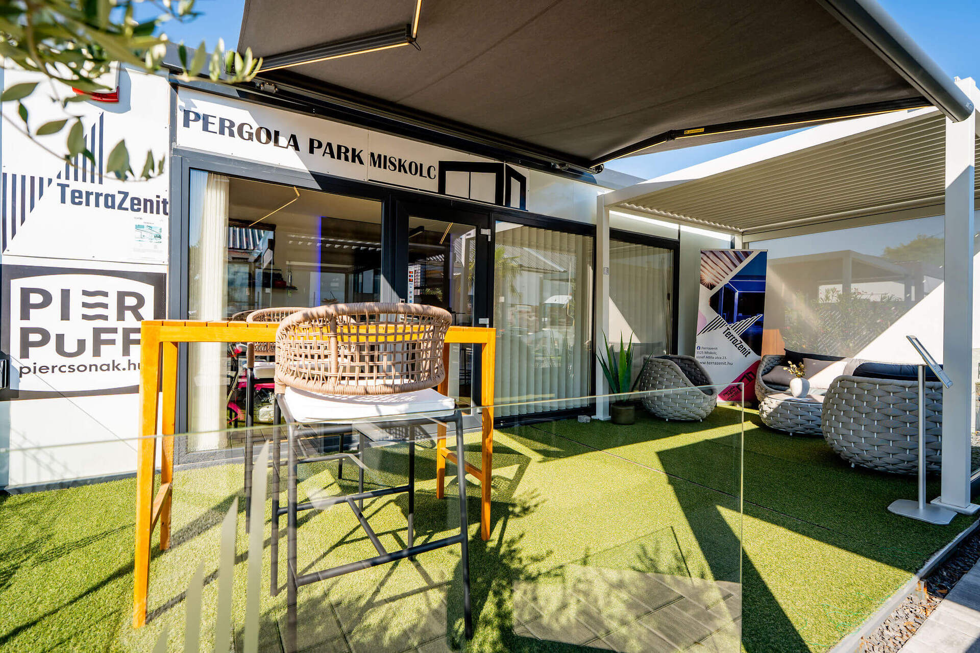 Pergolapark 144